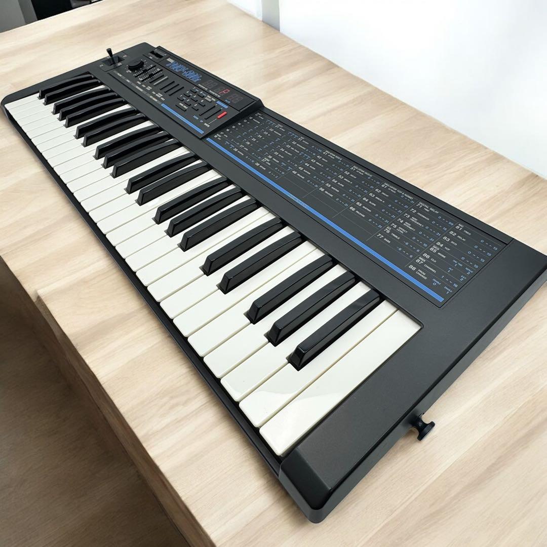 KORG Poly-800Ⅱ デジタルアナログシンセサイザー 49鍵 現状品