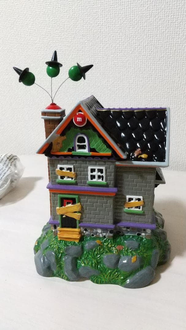 m&m's エムアンドエムズ ハロウィンハウス お化け屋敷 ライト ハロウィーン