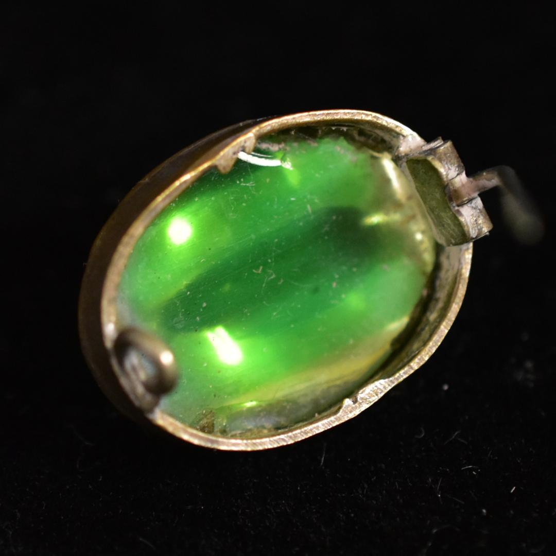 夜間飛行 キャッツアイ古ガラスのレースピン アンティークブローチ　ドール