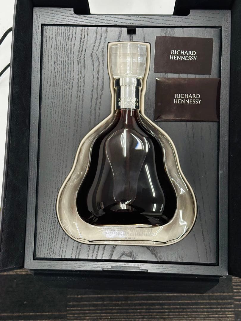 新品 ヘネシー リシャール 現行品ボトル 【24時間以内に発送】