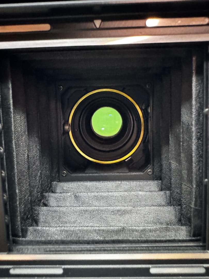 【新同・美品】ニューマミヤ６本体 ＋ レンズ75mm ＋150mm