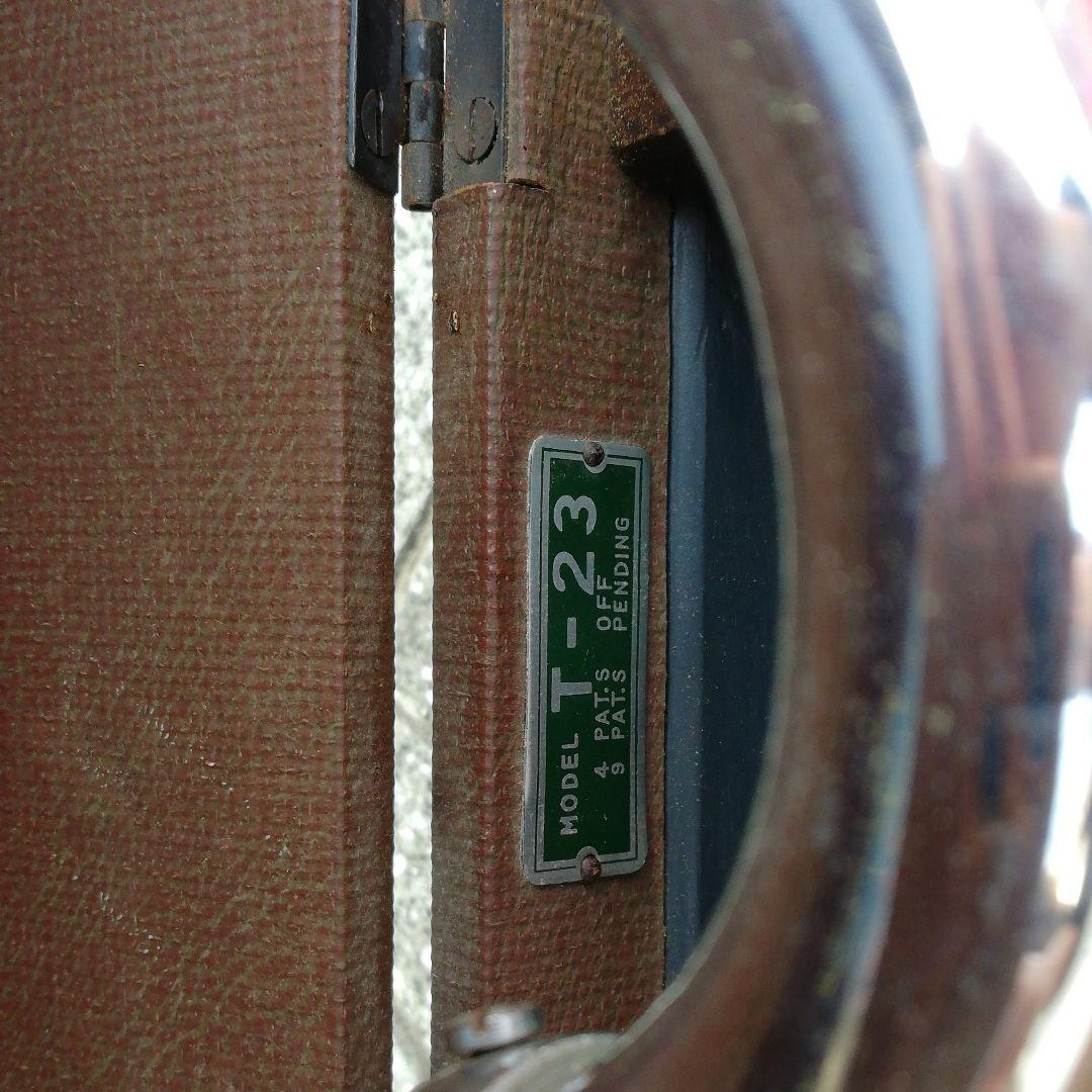 テイチク　ポータブル蓄音機T-23