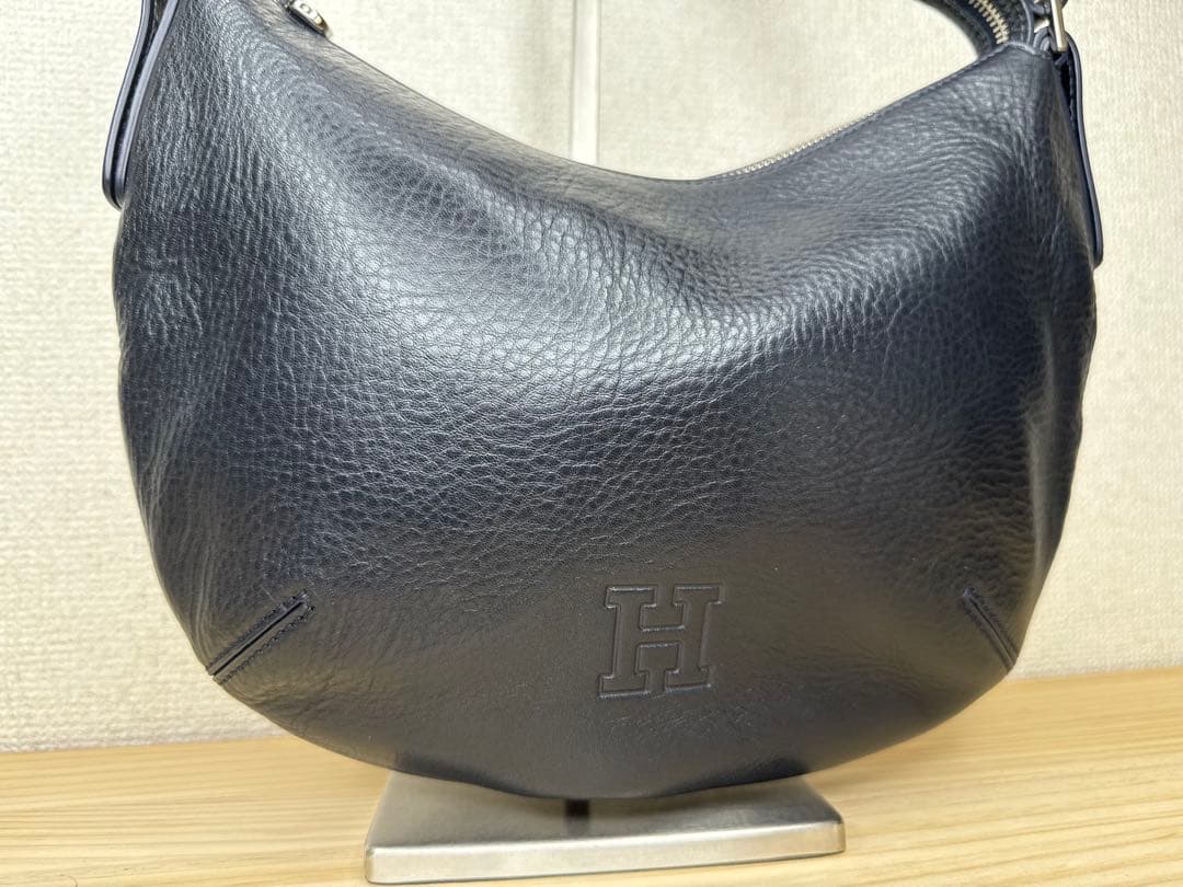 美品★HIROFU ヒロフ　ソーロ　ショルダーバッグ　本革　Hロゴ　紺色　保存袋