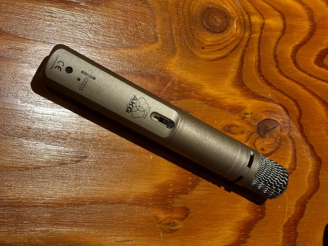 AKG C1000S コンデンサーマイク