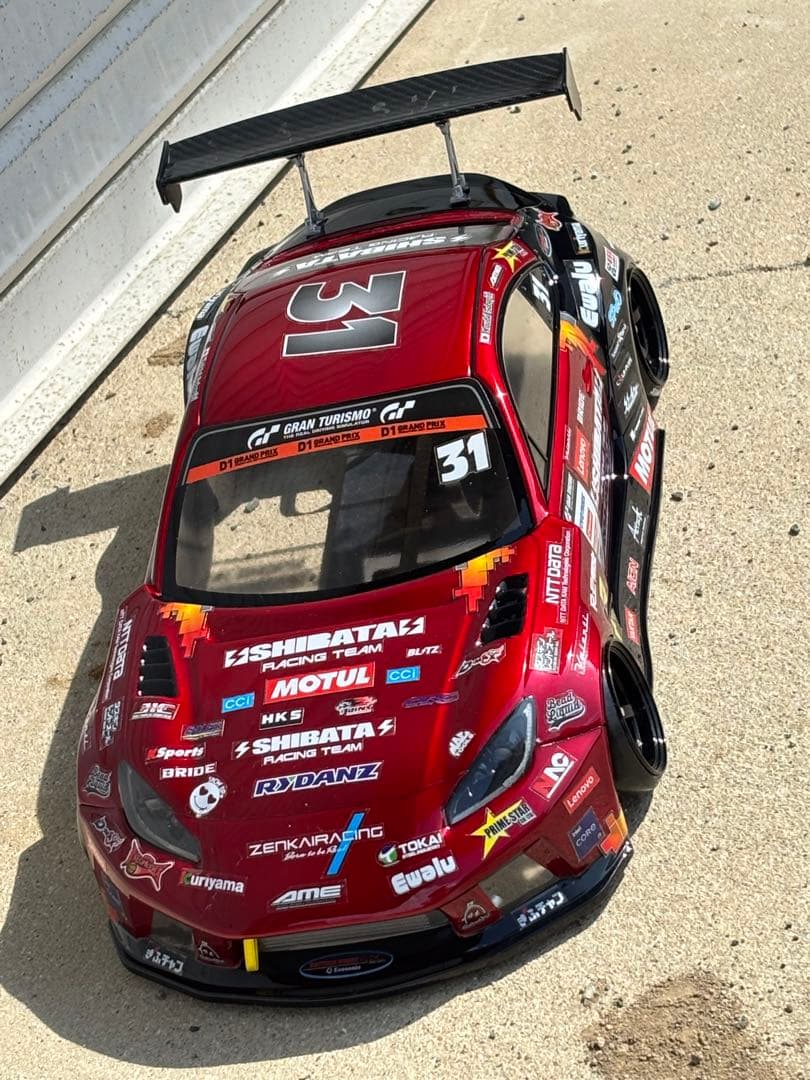 r31HOUSE gr86ラジコンボディー　SHIBATA仕様 塗装済未走行