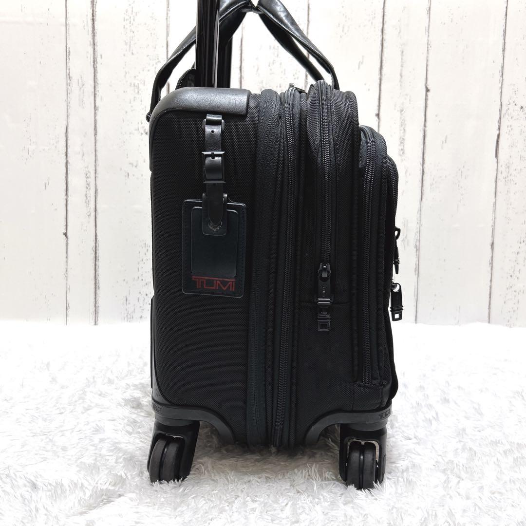 TUMI キャリーバッグ ALPHA2 機内持込可 黒 ビジネス大容量