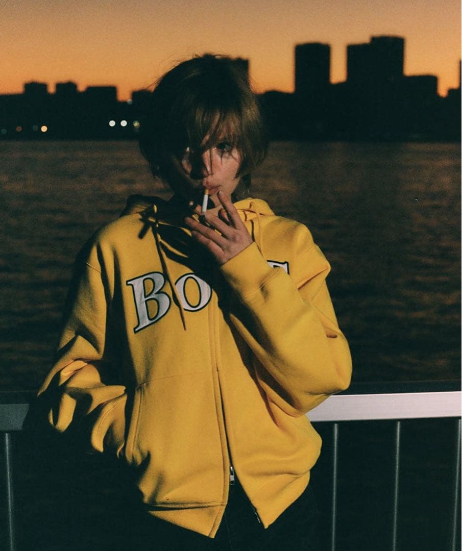 BOTT ジップパーカー