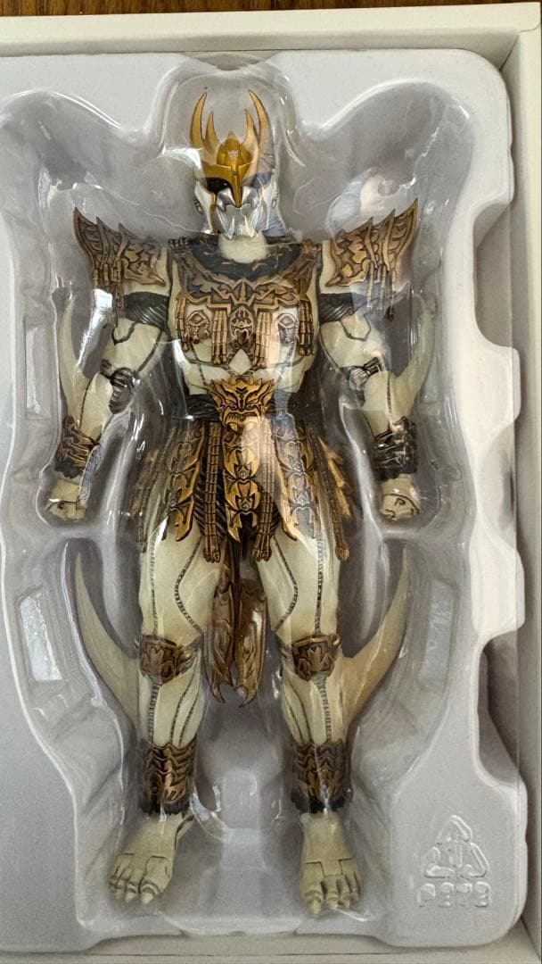 ン・ダグバ・ゼバ　(真骨彫製法) S.Hフィギュアーツ