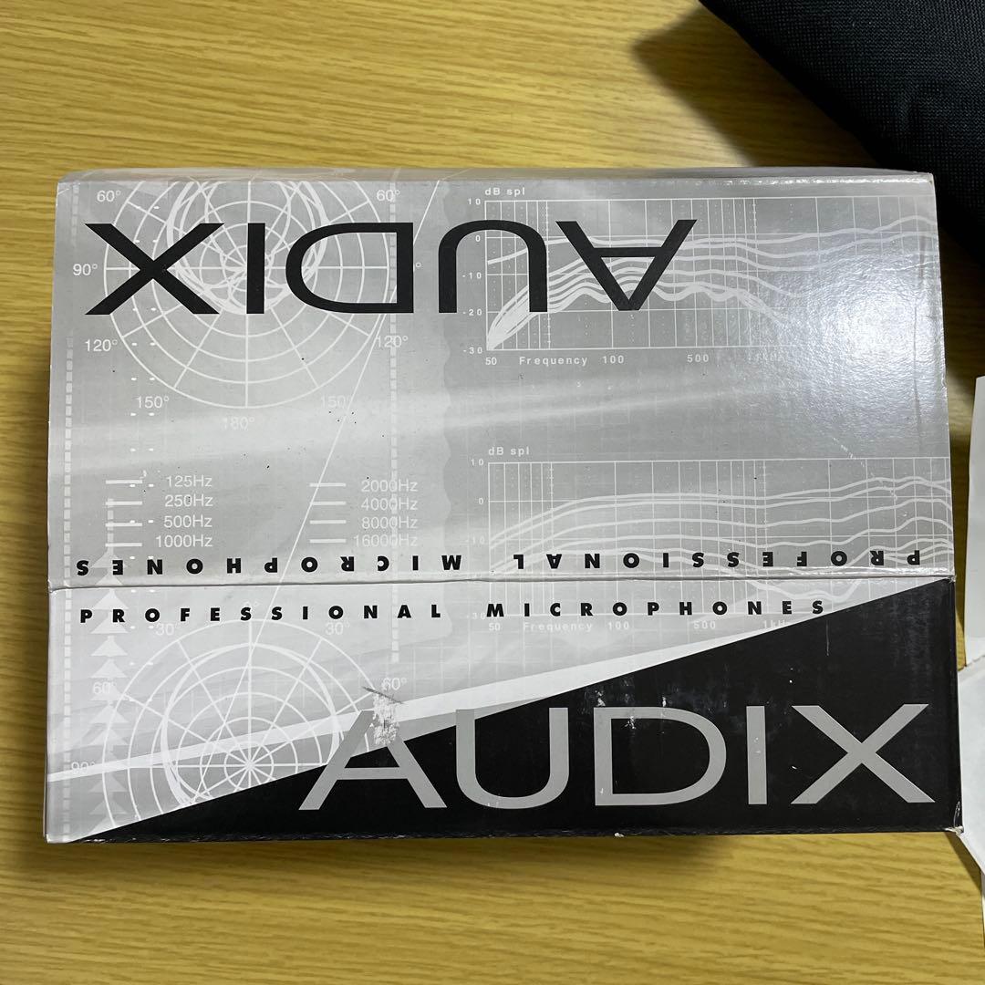 AUDIX OM11 マイク