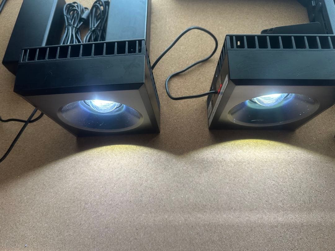 【中古】Red Sea ReefLED 90 & アーム ×2