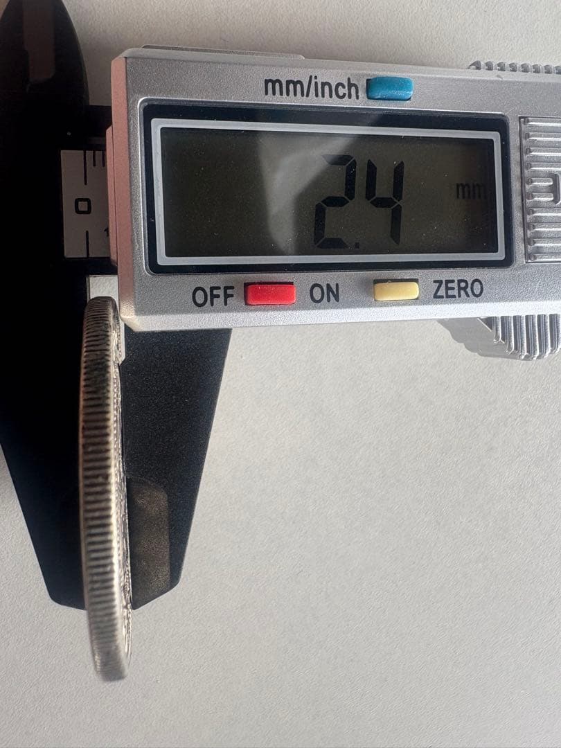 【本物保証】一圓銀貨　明治36年銘