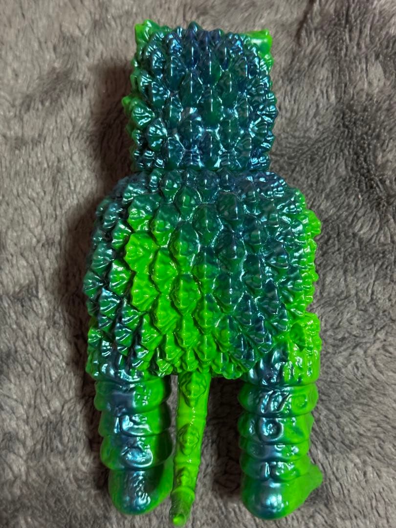 安楽安作 メディコムトイ ガラモン ガラモンの逆襲 β版 ソフビ インディーズ