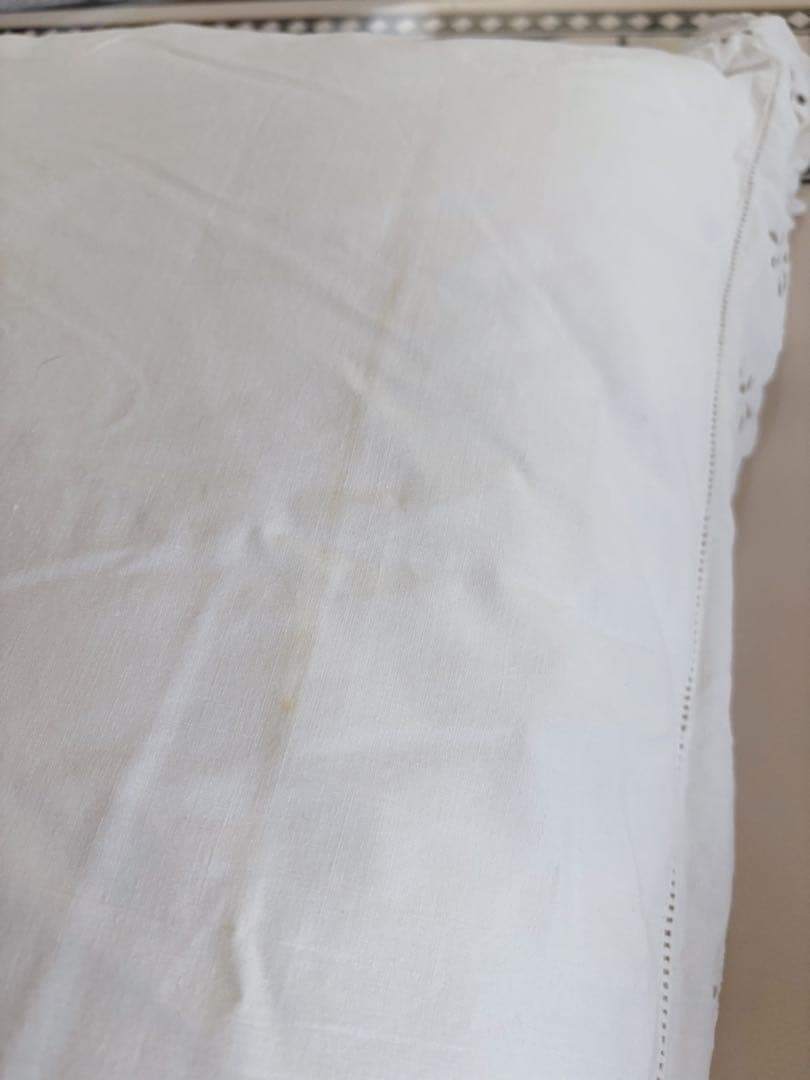 アンティーククッション♡アンティーククロス使用　　　ヌードクッション付き❣️