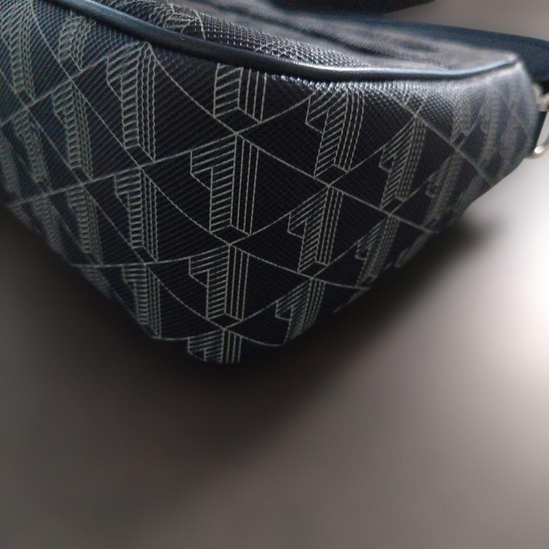 ラコステ ショルダーバッグ ネイビー モノグラム柄/使用回数少ない美品