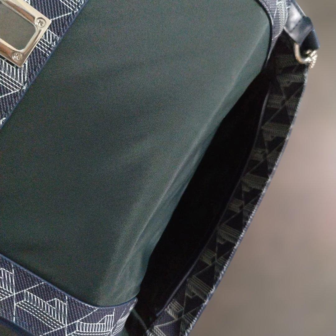 ラコステ ショルダーバッグ ネイビー モノグラム柄/使用回数少ない美品