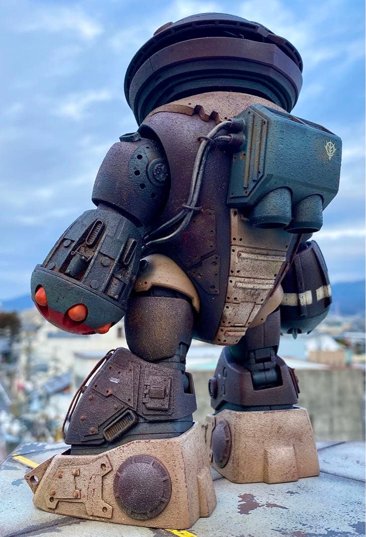 ガンプラ MG 1/100 MSM-04 アッガイ　完成品