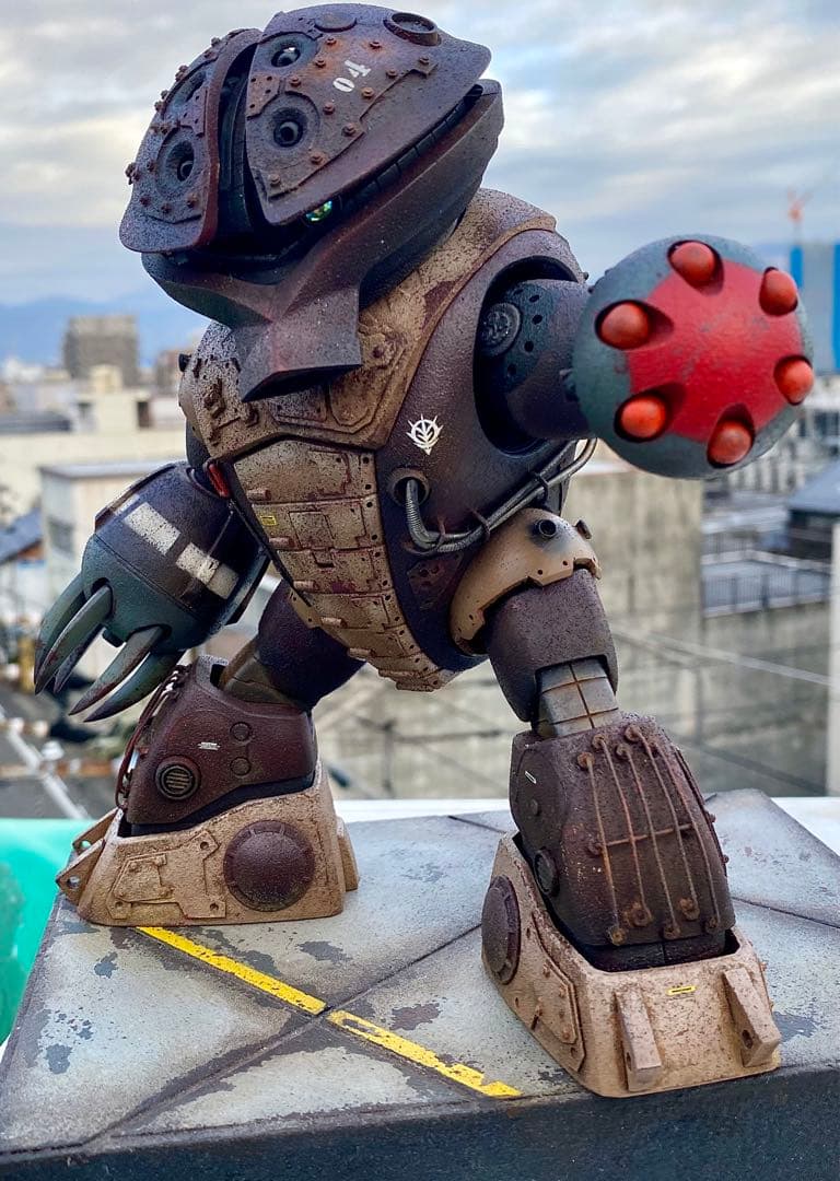 ガンプラ MG 1/100 MSM-04 アッガイ　完成品