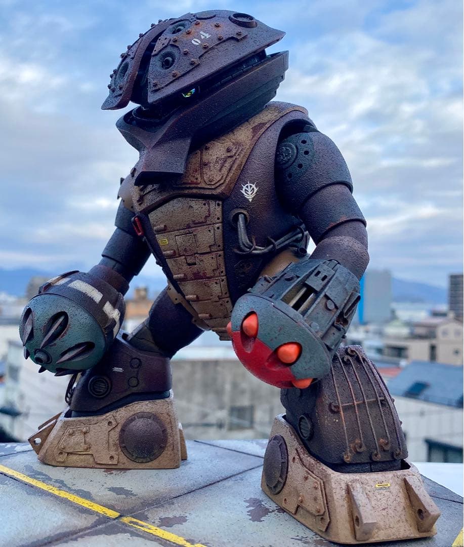 ガンプラ MG 1/100 MSM-04 アッガイ　完成品