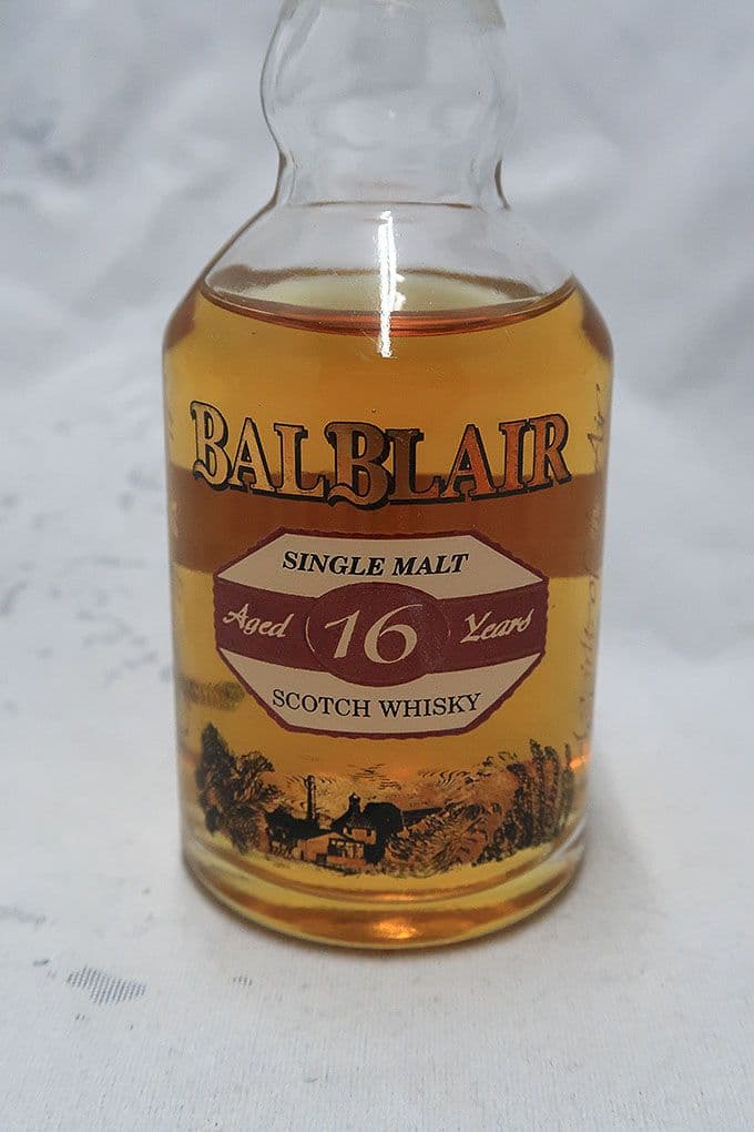 バルブレア（BALBLAIR）１６年 シングルモルトウィスキー ミニチュアボトル