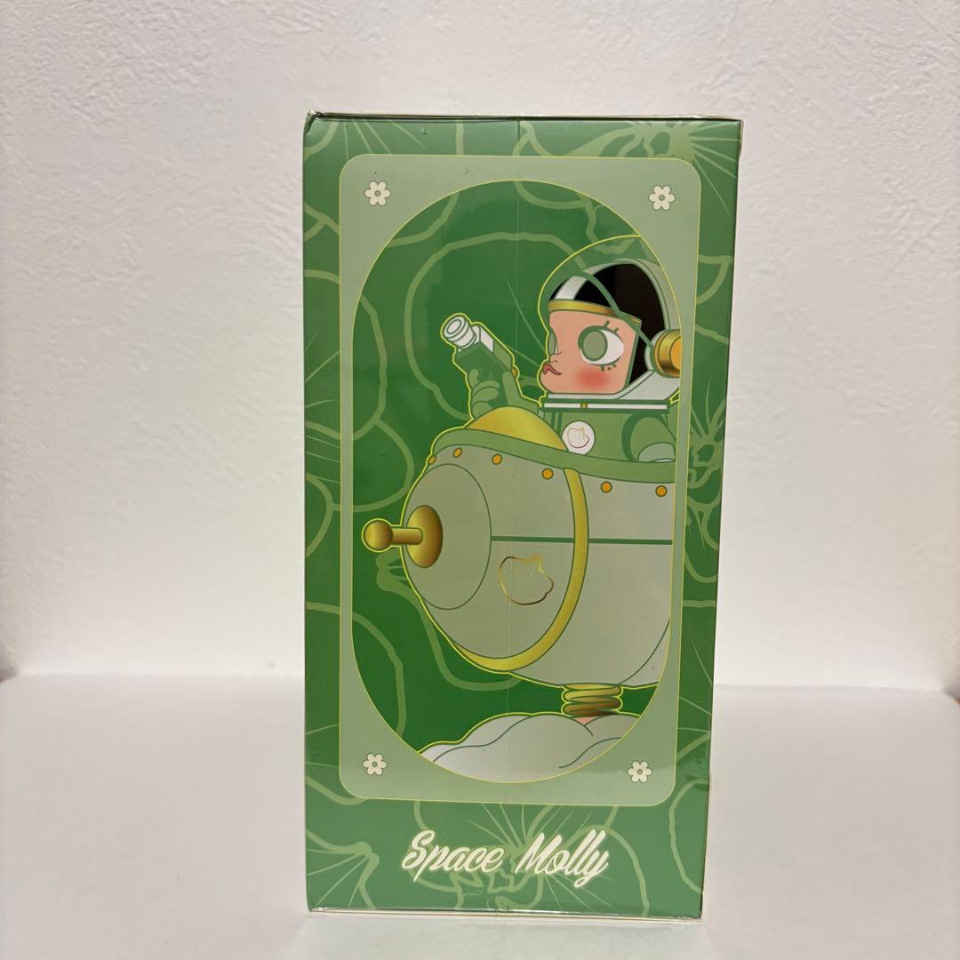 POPMART MEGA SPACE MOLLY 100% Blooming 蘭