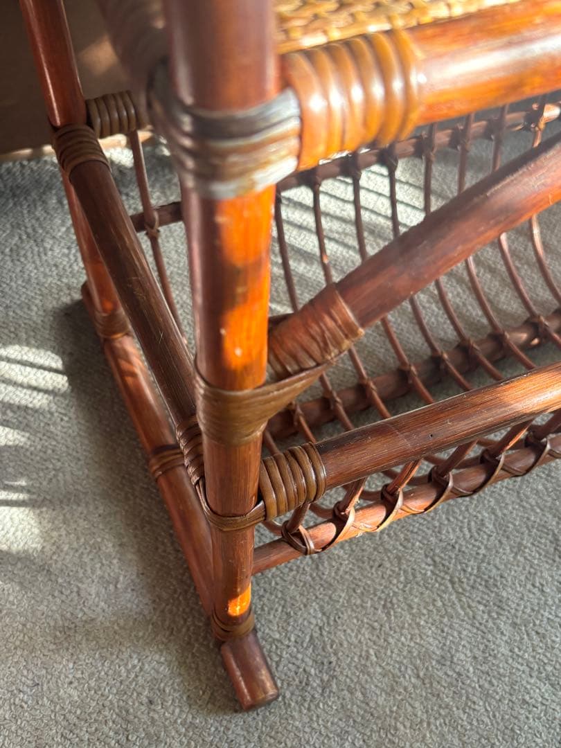 ラタン マガジンラック ブラウン　ヴィンテージ