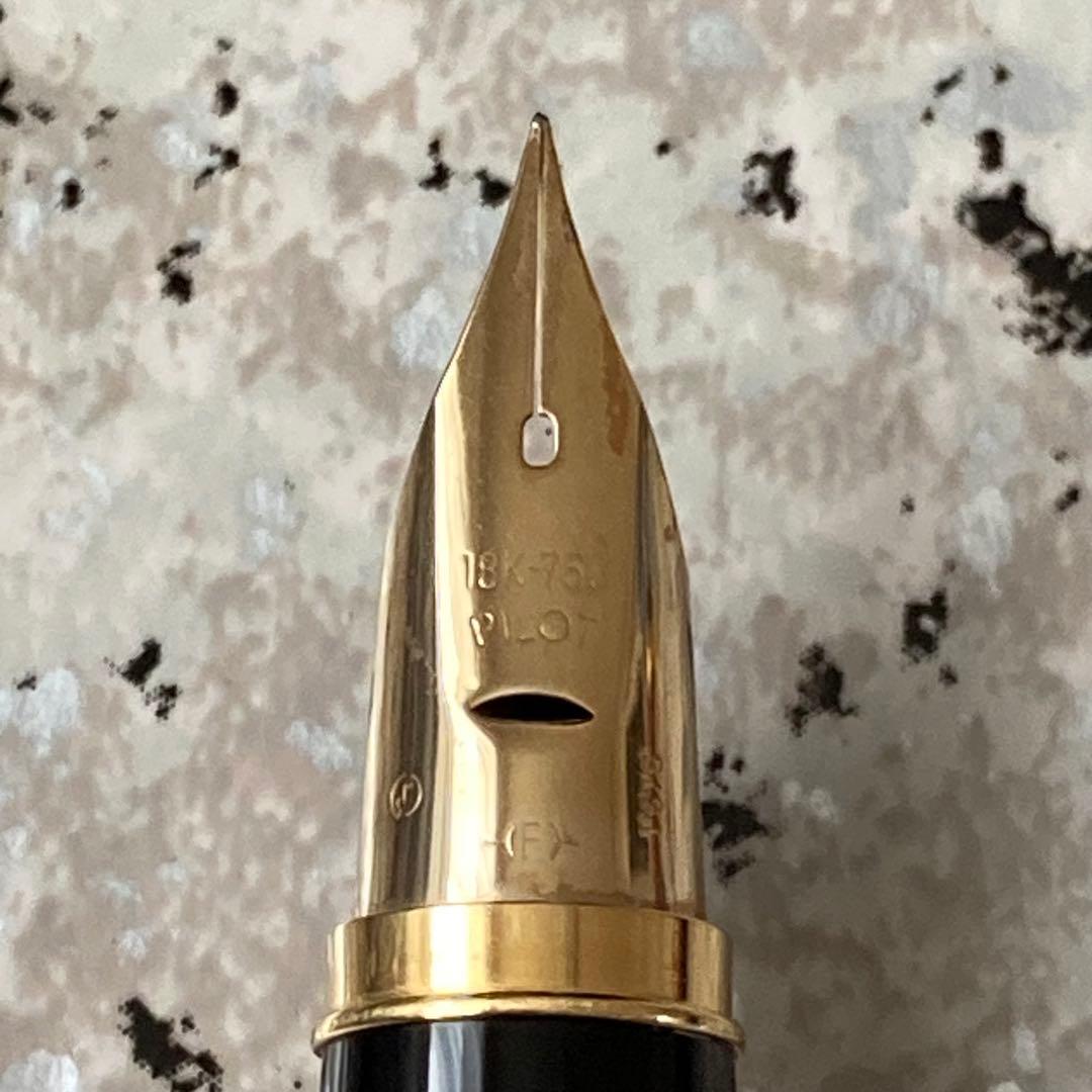 #073 未使用品 万年筆 PILOT GRANDEE グランディ 18k 木製