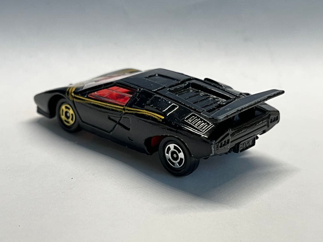 激レア トミカ ランボルギーニ カウンタック LP500S ゴールドメッキライン