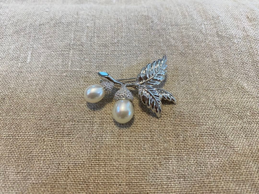 MIKIMOTO ミキモト　パール　ブローチ　どんぐり　卒業式入学式にも
