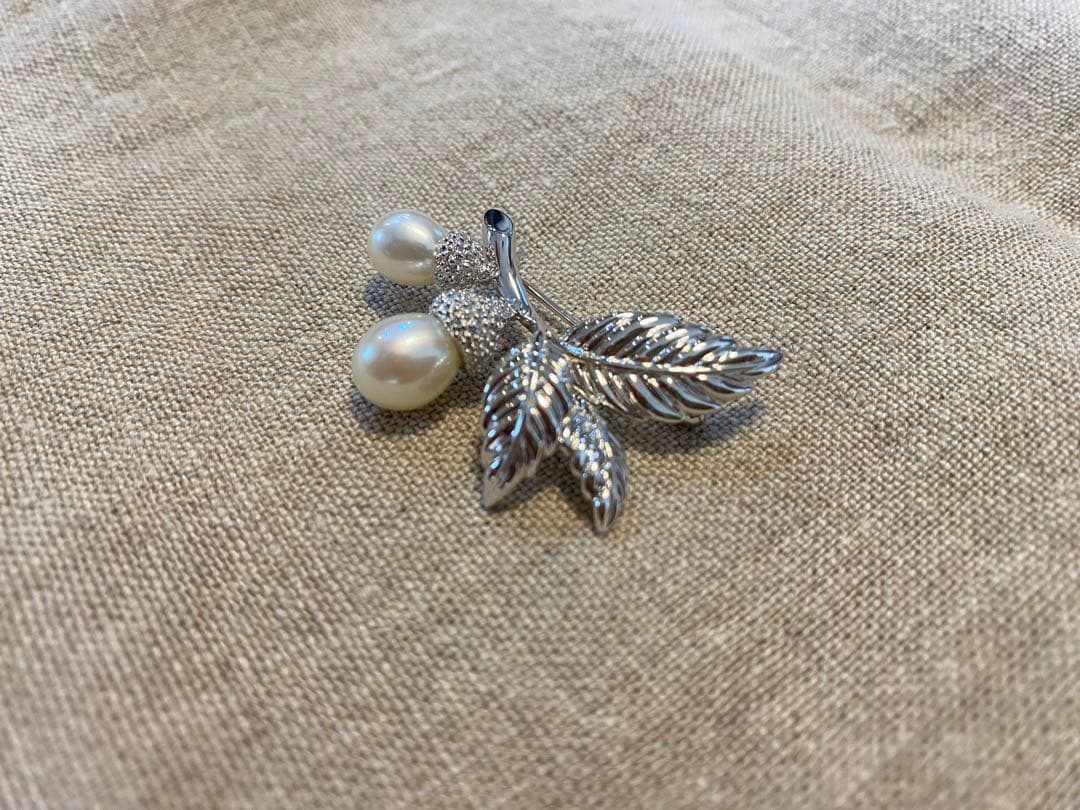 MIKIMOTO ミキモト　パール　ブローチ　どんぐり　卒業式入学式にも