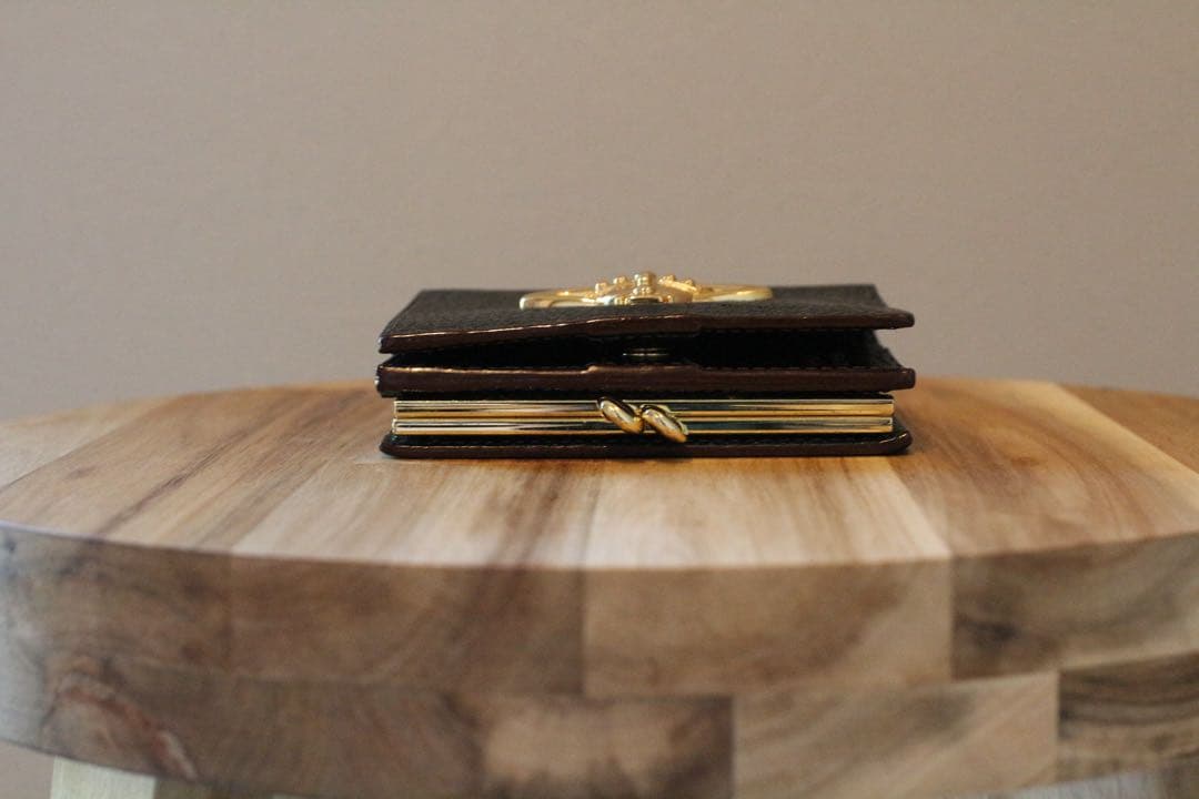 Vivienne Westwood EXECUTIVE がま口二つ折り財布黒