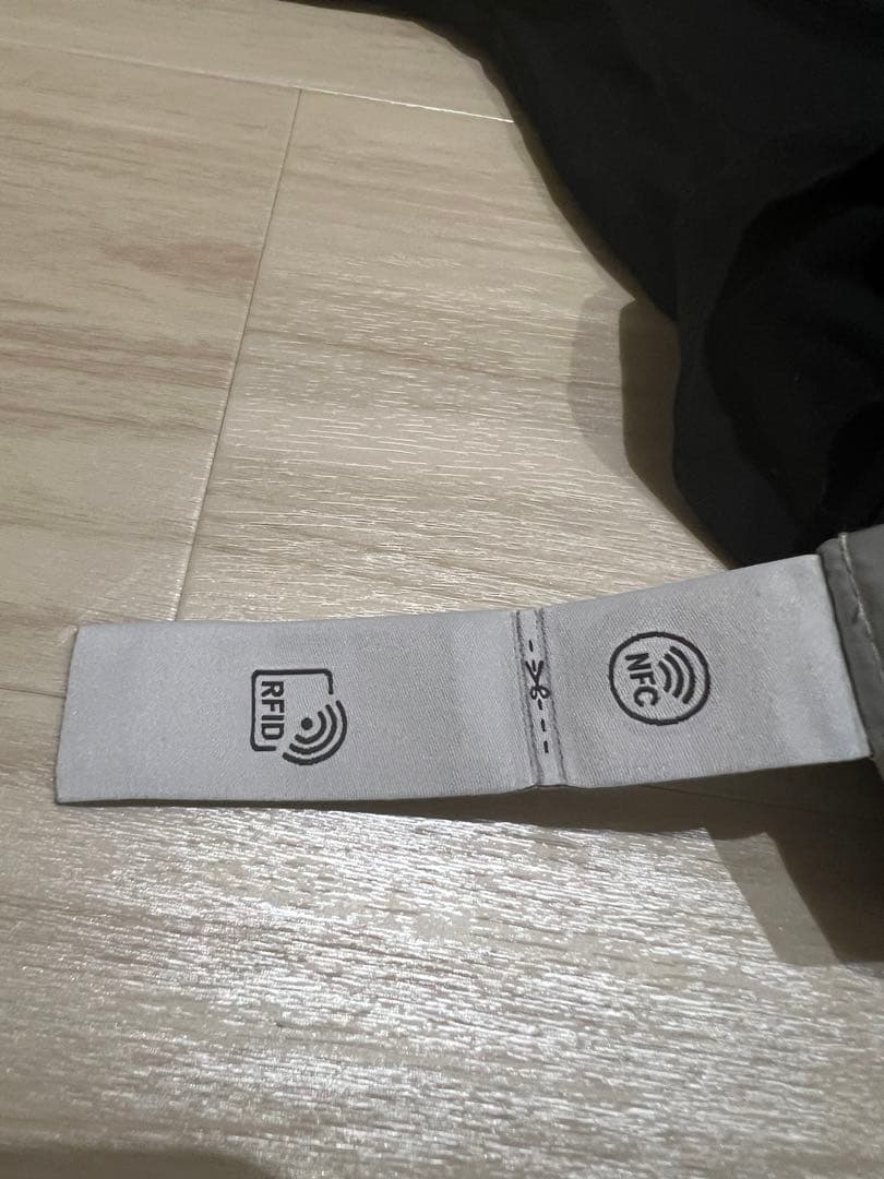 STONE  ブラック Tシャツ　Sサイズ