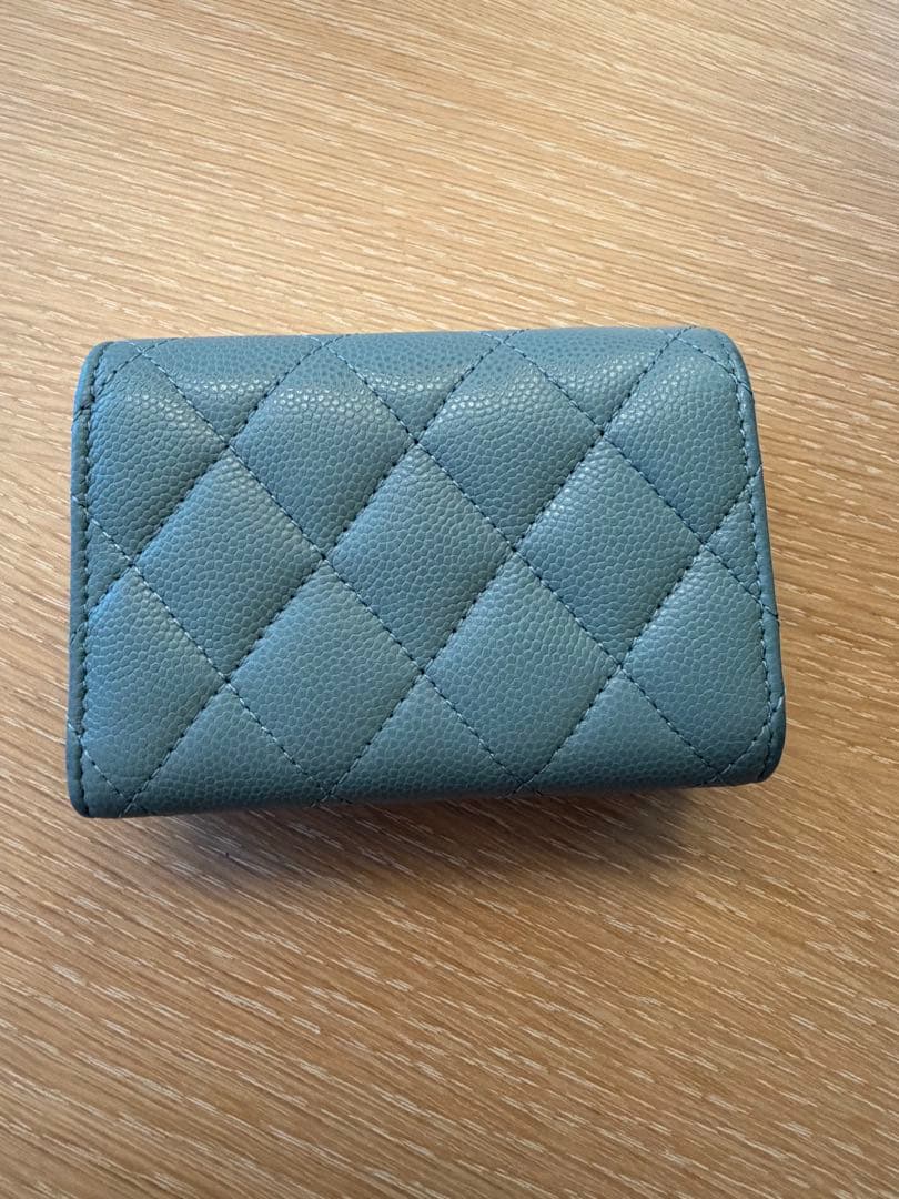 CHANEL マトラッセ　コンパクト財布