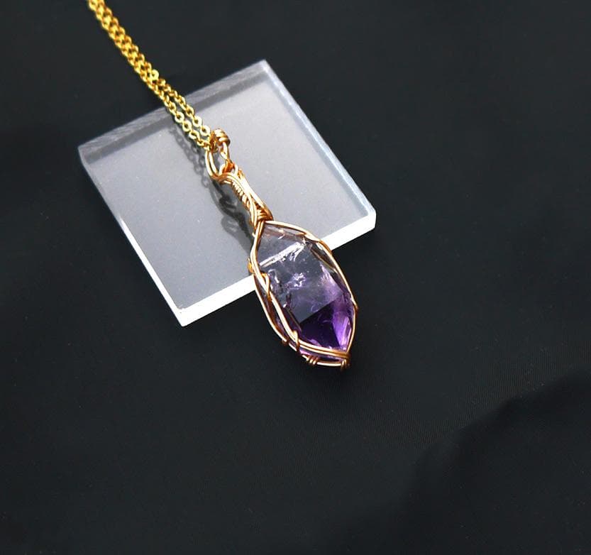 国産 雨塚山紫水晶 ペンダントトップ◇