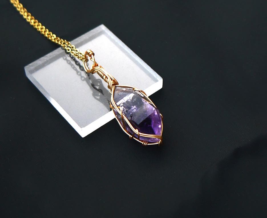 国産 雨塚山紫水晶 ペンダントトップ◇