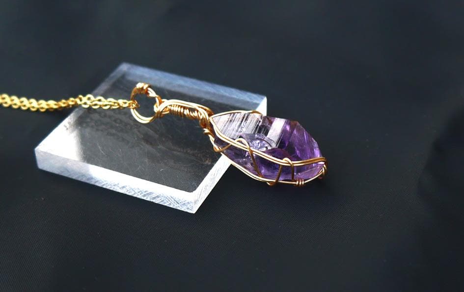 国産 雨塚山紫水晶 ペンダントトップ◇