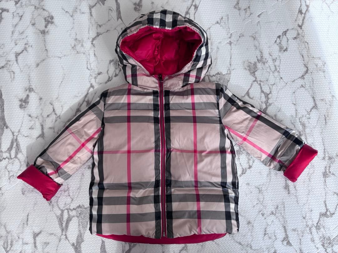 Burberry 赤 チェック柄 ダウンコート98㌢8Y