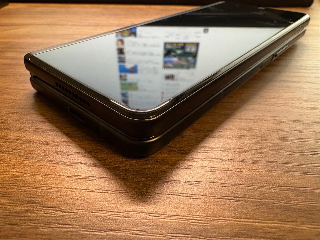 ドコモ　galaxy zfold3 本体　箱有り