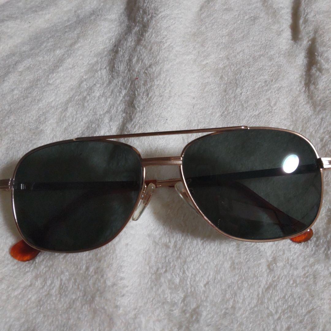 西部警察寺尾聡ゴールドサングラス