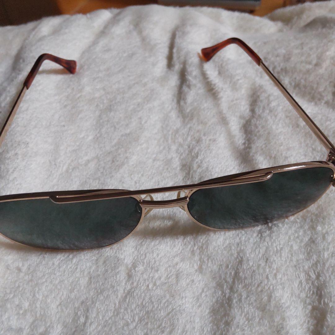 西部警察寺尾聡ゴールドサングラス