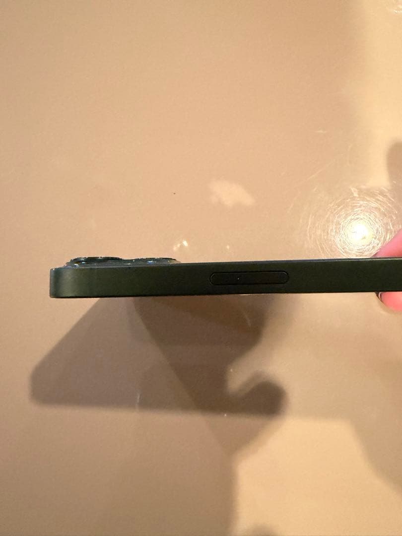 Apple iPhone 13 SIMフリー/グリーン本体　128GB