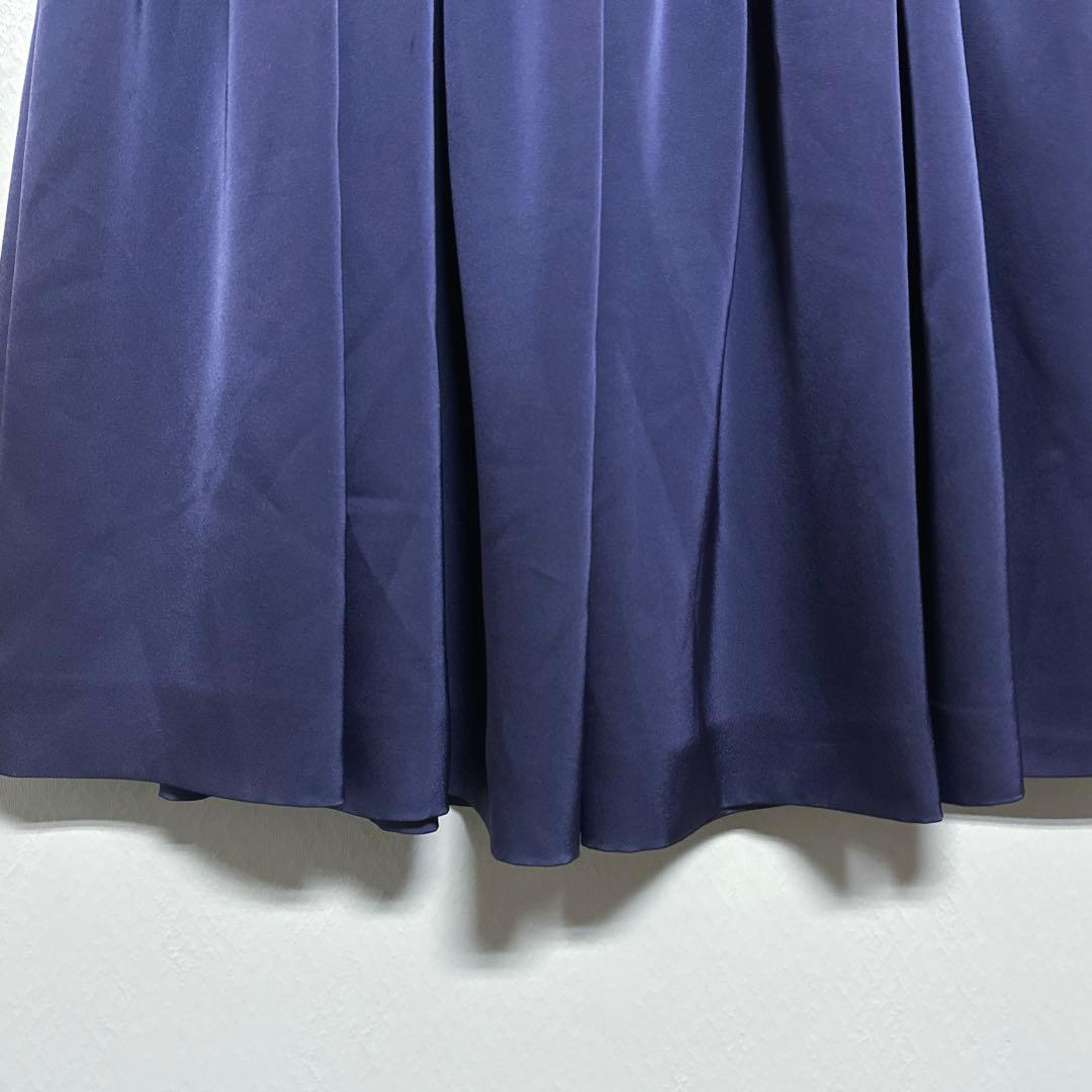 《MIU MIU》 ミュウミュウ (44) 膝丈スカート フレアスカート 紫