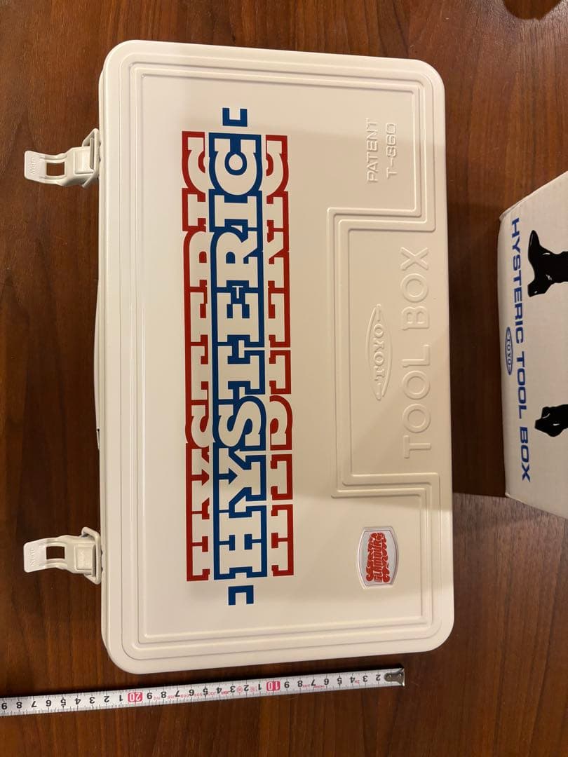 ヒステリックグラマー ノベルティHYSTERIC TOOL BOX SET