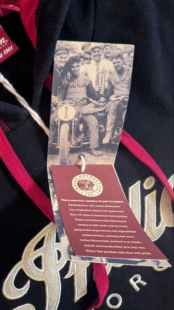 Indian Motorcycle メンズ パーカー　黒　S 新品　タグ付き