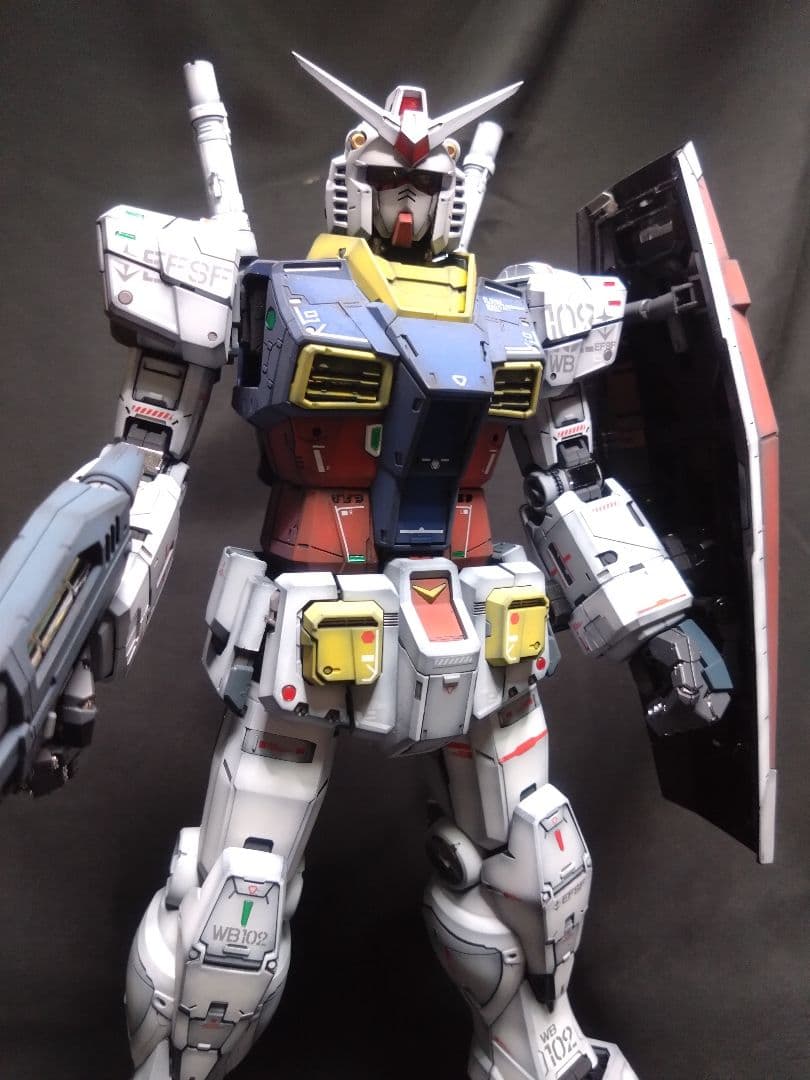 リョウ51　　ガンプラ PG UNLEASHED 1/60ガンダム 完成品