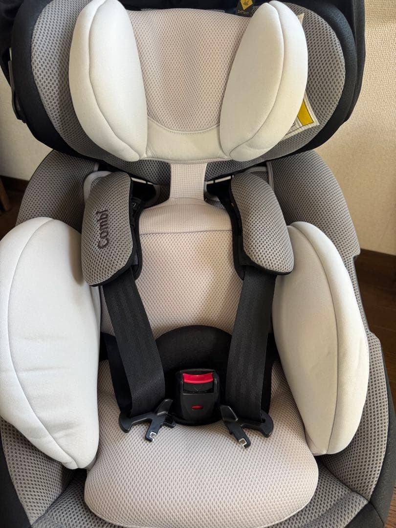 Combi THE S Air ISOFIX エッグショック