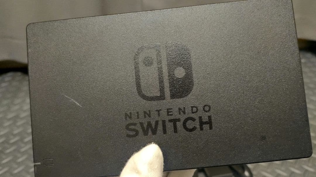 Nintendo Switch 本体 Joy-Con(L)ブルー/(R)レッド