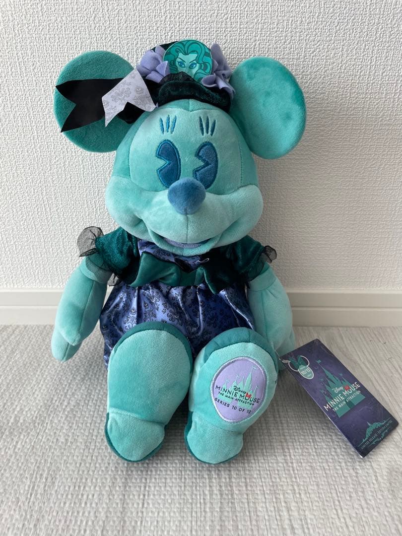 メインアトラクション　ミニー　10月　ホーンテッドマンション 海外ディズニー