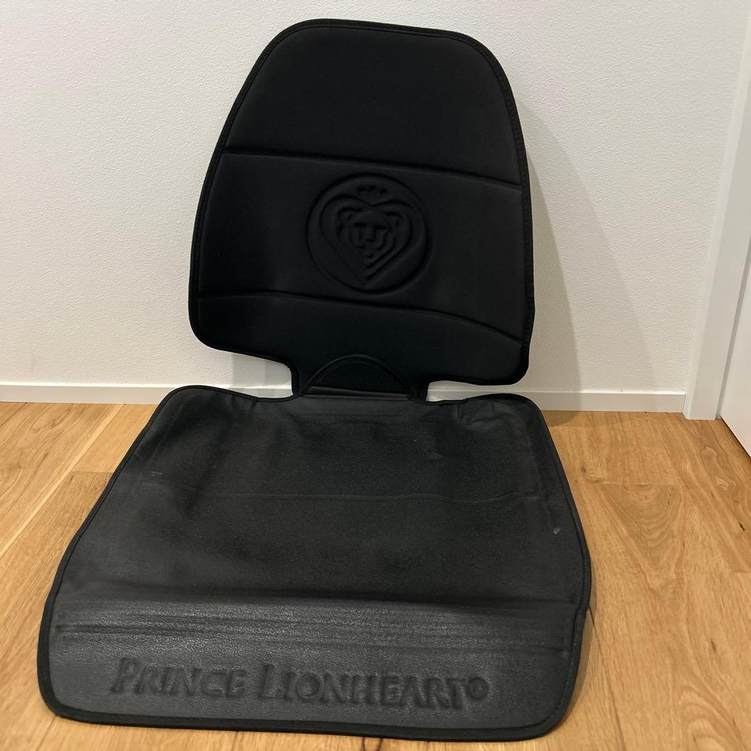 Aprica ジュニアシート 黒/グレー　おまけ付き