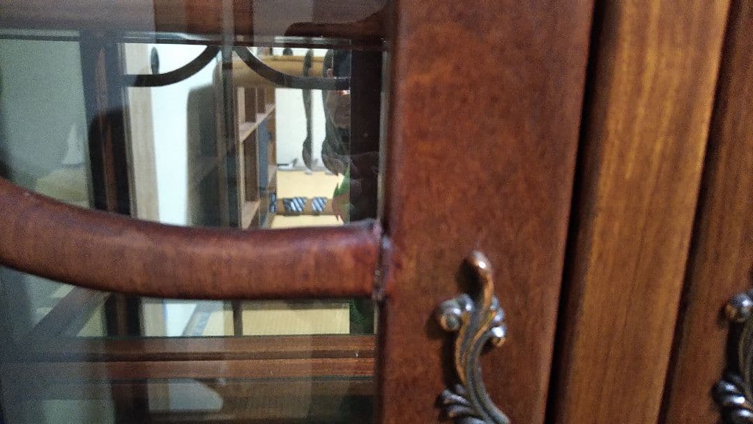 ※龍爪※アンティーク家具※幸運を招き入れ掴むクロウ&ボウル最高級木製ガラス3扉