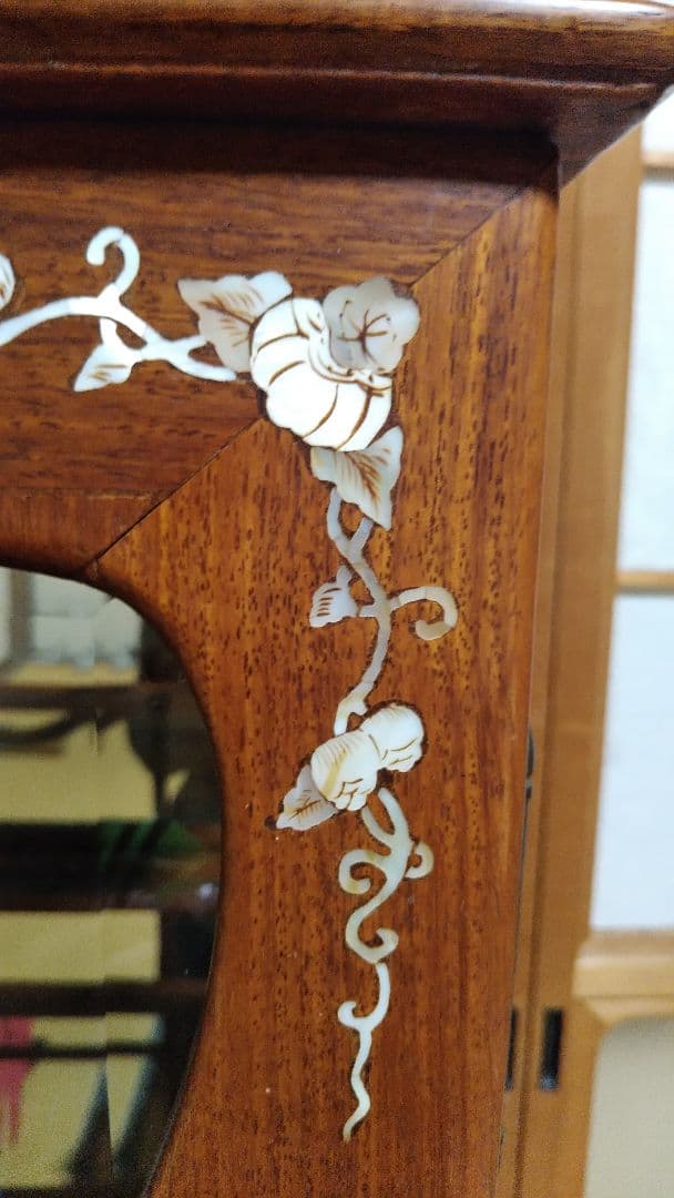 ※龍爪※アンティーク家具※幸運を招き入れ掴むクロウ&ボウル最高級木製ガラス3扉